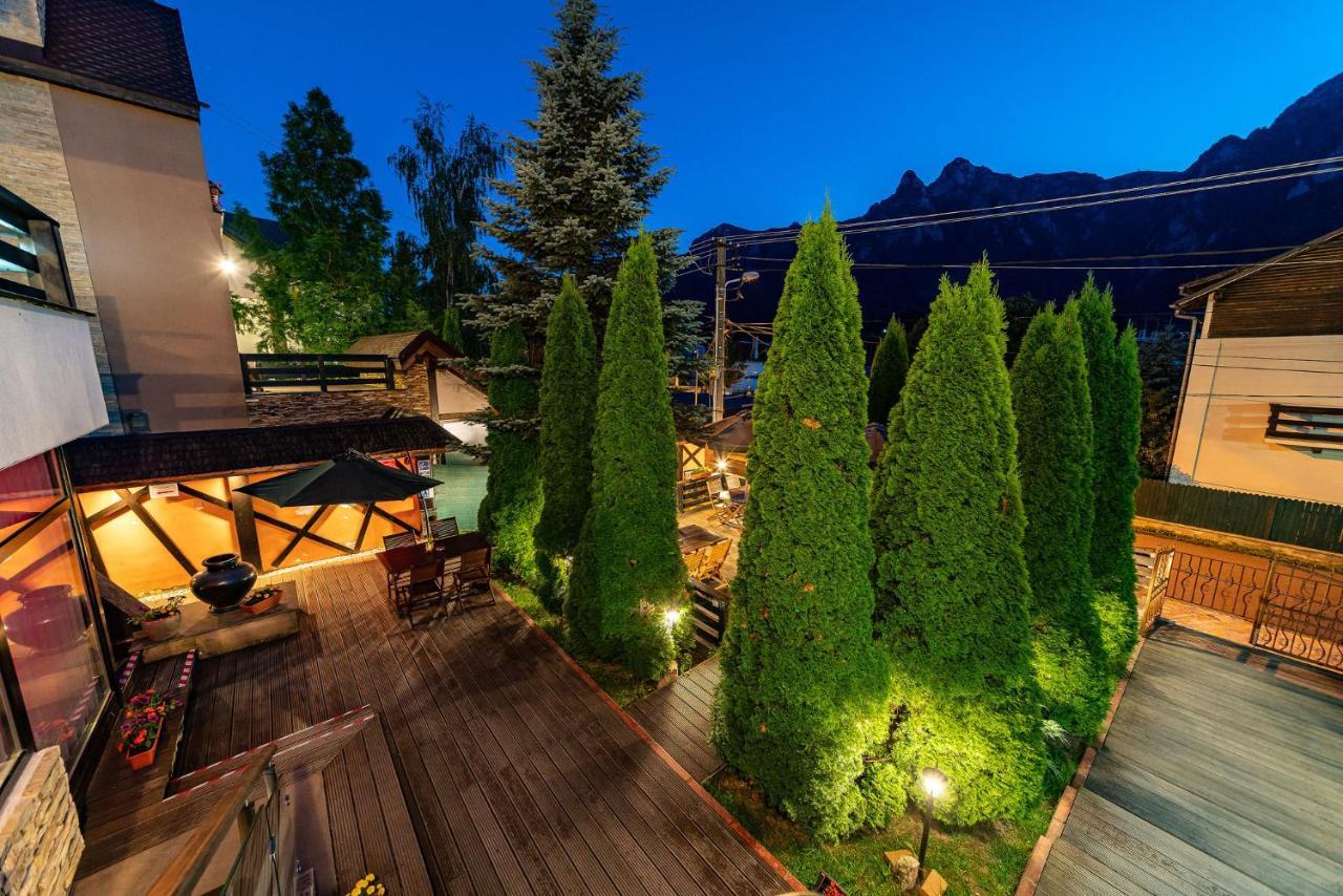 Casa Freya Hotel Busteni Ngoại thất bức ảnh